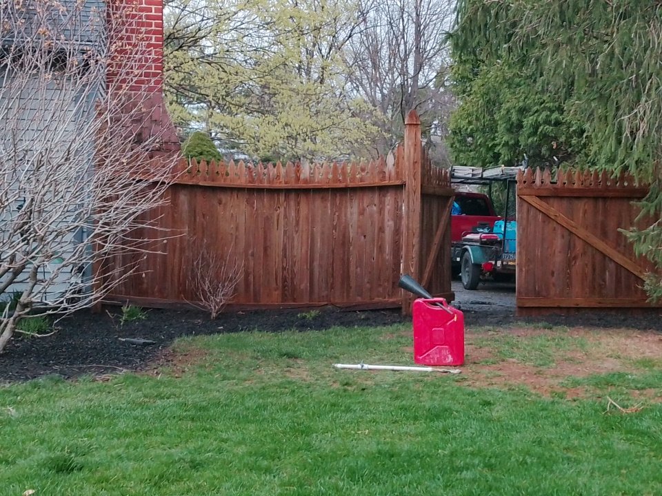 Wood Fence Cleaning service in Lancaster PA - Specialized by Rhynobi Pressure Washing